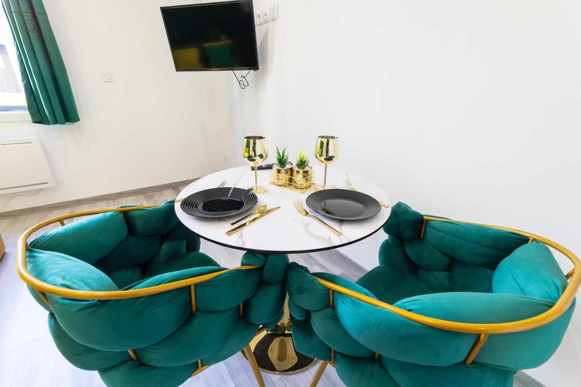 Glm Groupe - Glm Residences 2 Saint-Quentin  Buitenkant foto